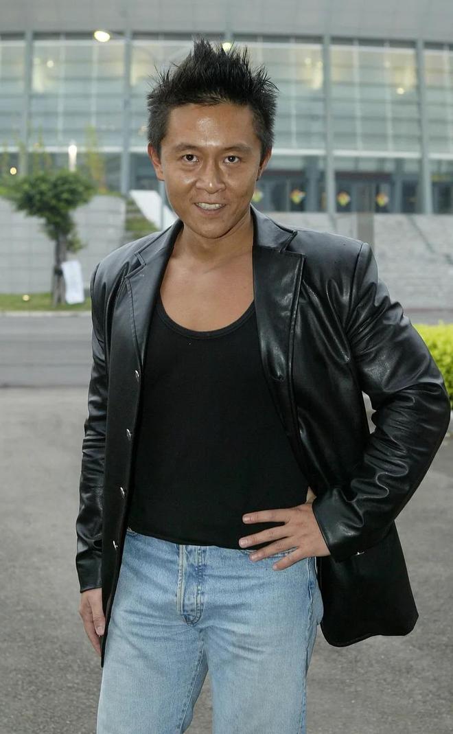 亡多日无人察觉已发臭王菲前经纪人悼念AG真人旗舰厅台湾男星陈光前家中死(图10)